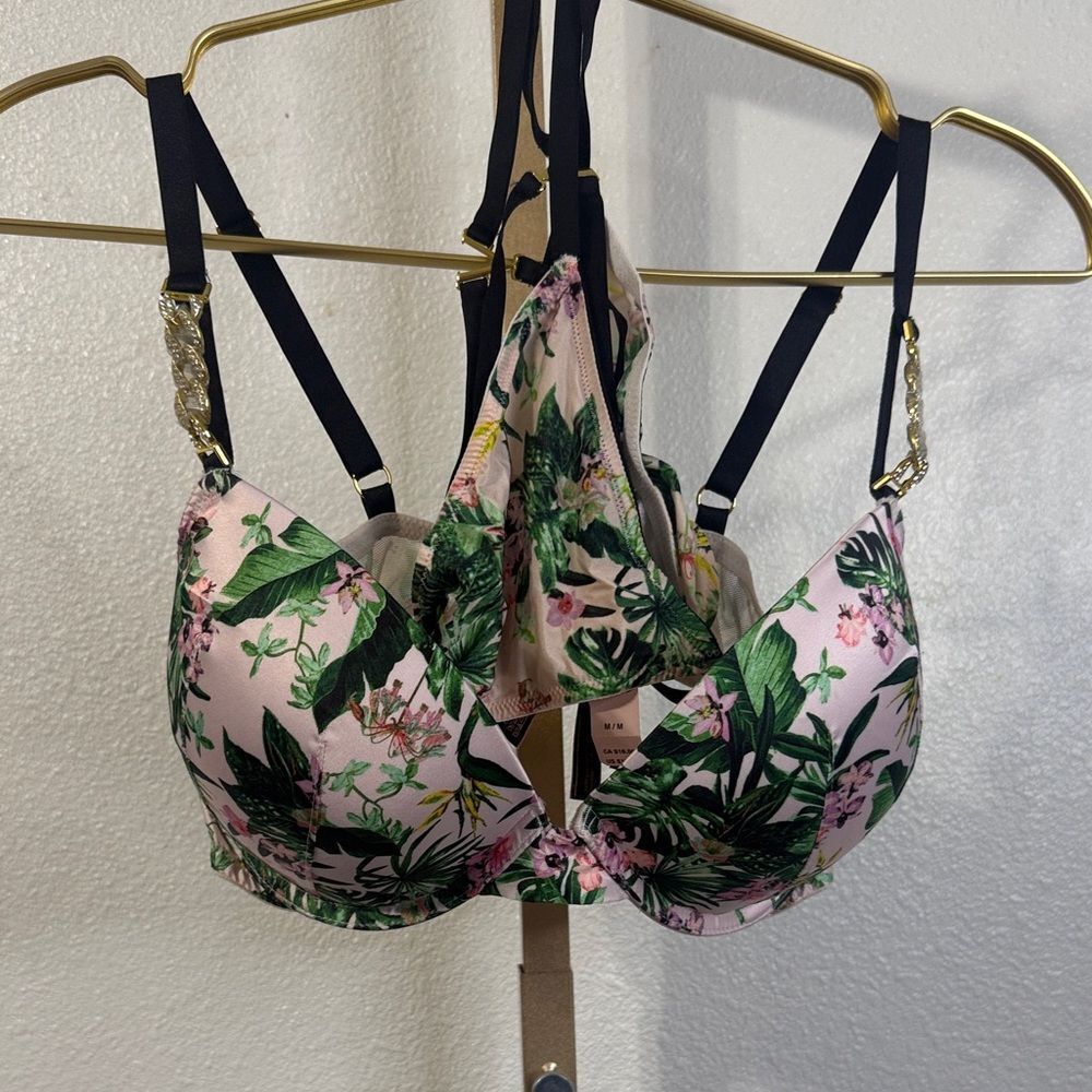 Victoria Secret-Tropical push up bra (36D) Chain detail w/ matching thongs (2)